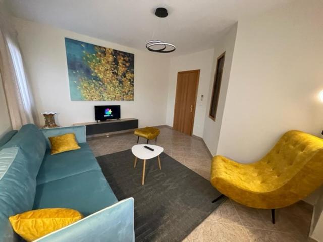 Evendum Central Apartment 1 Тирана Экстерьер фото